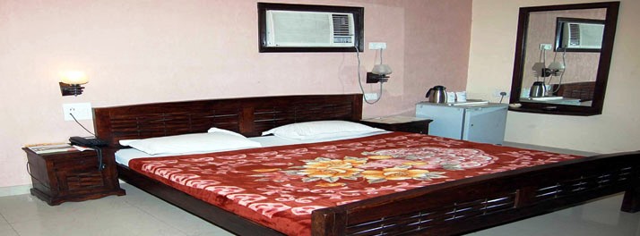 1219/Hotel Palms - Jaipur 07.jpg